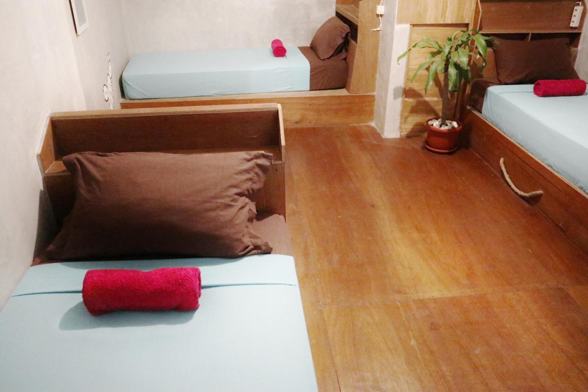 Yogyakarta Bnb Malioboro Room photo